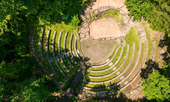 amphitheatre saint mathieu du parc credit alain garceau